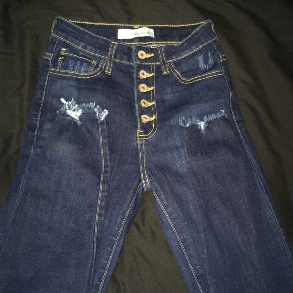 Kancan button fly ankle skinny